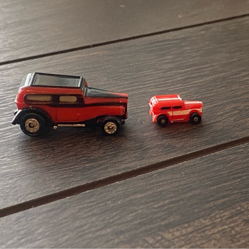 Vintage Micro Machines Ford ‘32 Chopped Custom Insides w/mini Black & Red 1989